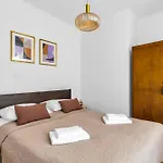 Wola Ratusz Serene By Bookinghost Apartment