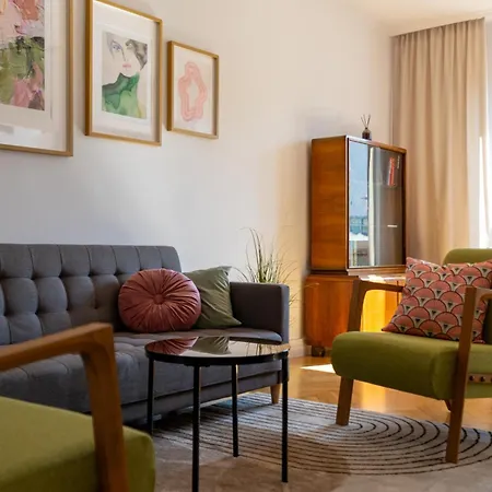 Wola Ratusz Serene By Bookinghost * Warsaw