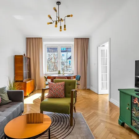 Wola Ratusz Serene By Bookinghost Apartment *