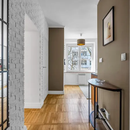 Apartment Wola Ratusz Serene
